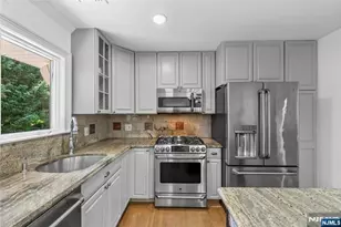 322 Scharer Ave, Northvale, NJ 07647 - Photo 10