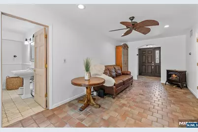 322 Scharer Avenue, Northvale, NJ 07647 - Photo 14