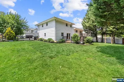 322 Scharer Avenue, Northvale, NJ 07647 - Photo 22
