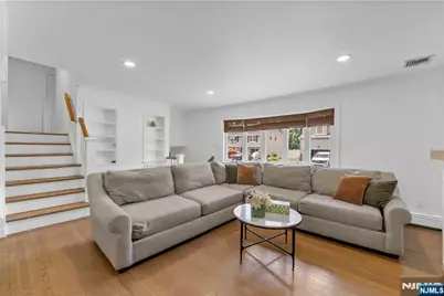322 Scharer Avenue, Northvale, NJ 07647 - Photo 8