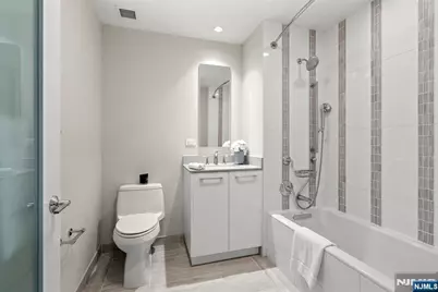 1200 Ave At Port Imperial 521 #521, Weehawken, NJ 07086 - Photo 24