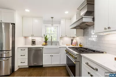 160 Woodland Avenue, Verona, NJ 07044 - Photo 16