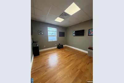 356 McLean Street, Paterson, NJ 07504 - Photo 4