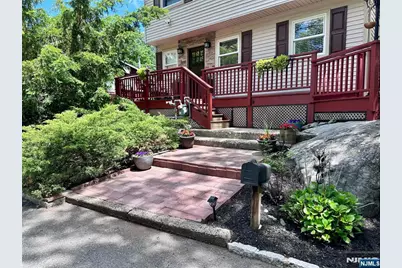 13 Oak Street, Wanaque, NJ 07420 - Photo 2