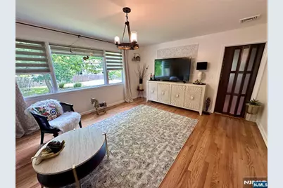 13 Oak Street, Wanaque, NJ 07420 - Photo 6