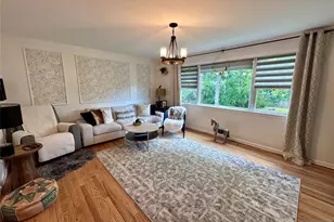 13 Oak St, Wanaque, NJ 07420 - Photo 4