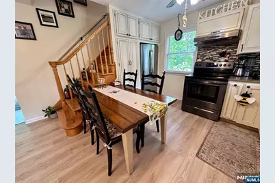 13 Oak Street, Wanaque, NJ 07420 - Photo 16