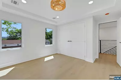 279 Jefferson Avenue, Cresskill, NJ 07626 - Photo 30