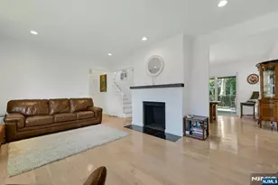 318 Beechwood Pl, Leonia, NJ 07605 - Photo 6