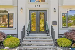 697 Terrace Dr, Paramus, NJ 07652 - Photo 2