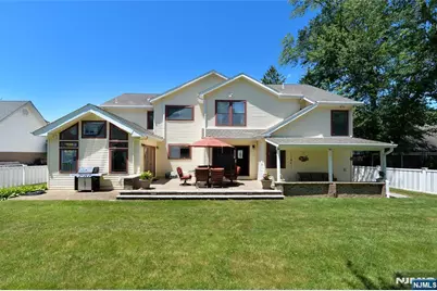 513 Boulevard, New Milford, NJ 07646 - Photo 26