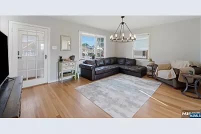 653 7th Street, Lyndhurst Township, NJ 07071 - Photo 8