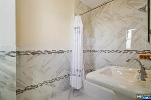 375 Mount Prospect 7De, Newark, NJ 07104 - Photo 20