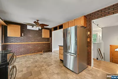 16 Essex Road, Sussex, NJ 07461 - Photo 10