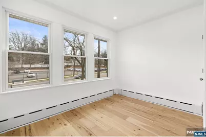 276 Broad Avenue 2 #2, Leonia, NJ 07605 - Photo 18