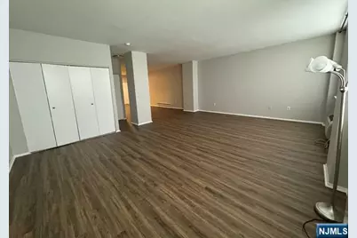 111 Mulberry Street 2R #2R, Newark, NJ 07102 - Photo 6