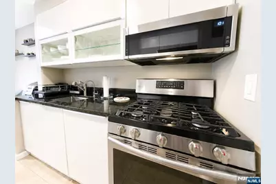 605 Grove Street H3 #H3, Clifton, NJ 07013 - Photo 8