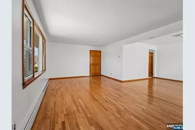 436 Sylvan Street, Saddle Brook Township, NJ 07663 - Photo 4