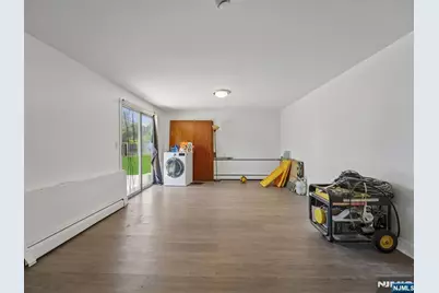 436 Sylvan Street, Saddle Brook Township, NJ 07663 - Photo 18