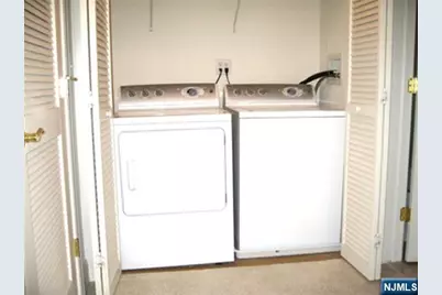 2411 Windsor Park Court, Englewood, NJ 07631 - Photo 16