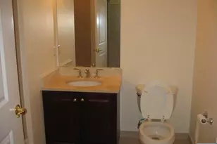 2411 Windsor Park Ct, Englewood, NJ 07631 - Photo 14