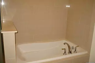 2411 Windsor Park Ct, Englewood, NJ 07631 - Photo 12