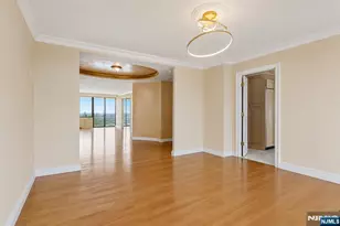 1500 Palisade Ave 18C, Fort Lee, NJ 07024 - Photo 10
