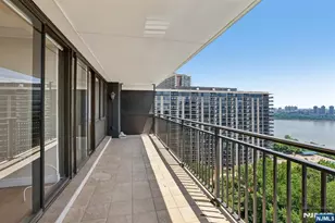 1500 Palisade Ave 18C, Fort Lee, NJ 07024 - Photo 32