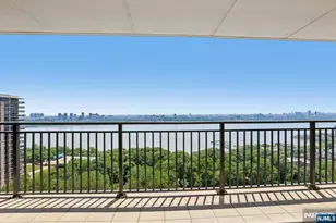 1500 Palisade Ave 18C, Fort Lee, NJ 07024 - Photo 30
