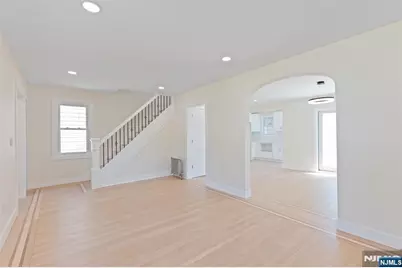 693 Chestnut, Teaneck Township, NJ 07666 - Photo 6