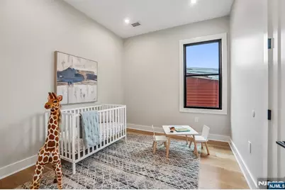 78 Zabriskie Street 3 #3, Jersey City, NJ 07307 - Photo 8