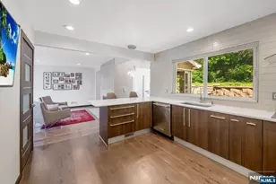 247 Glenwood Ave, Leonia, NJ 07605 - Photo 10