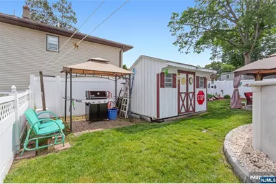 126 18th Avenue, Elmwood Park, NJ 07407 - Photo 46