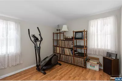 126 18th Avenue, Elmwood Park, NJ 07407 - Photo 34