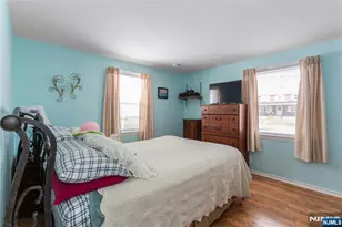 126 18th Ave, Elmwood Park, NJ 07407 - Photo 16