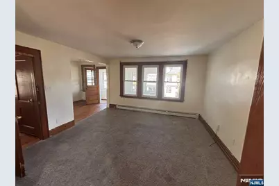 271 Vermont Avenue, Irvington, NJ 07111 - Photo 12