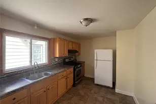 271 Vermont Ave, Irvington, NJ 07111 - Photo 8