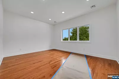 48 Pulis Avenue, Mahwah, NJ 07430 - Photo 28