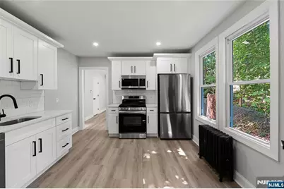 534 Morris Street, Orange, NJ 07050 - Photo 16