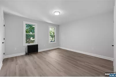 534 Morris Street, Orange, NJ 07050 - Photo 24