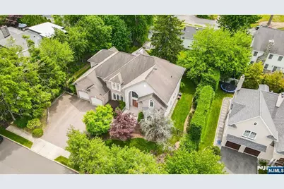 6 Maplewood Road, Closter, NJ 07624 - Photo 6
