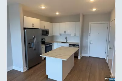 1685 Bergen Boulevard 707 #707, Fort Lee, NJ 07024 - Photo 1