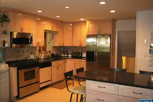 82 Heatherhill Rd, Cresskill, NJ 07626 - Photo 6