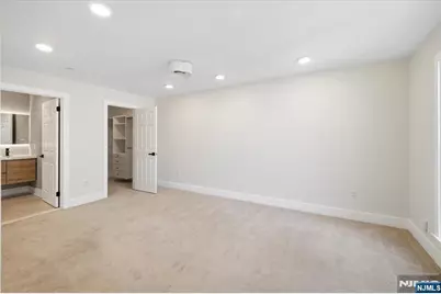 24 Mallard Court 110 #110, Englewood, NJ 07631 - Photo 14