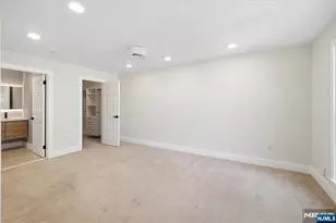 24 Mallard Ct 110, Englewood, NJ 07631 - Photo 14