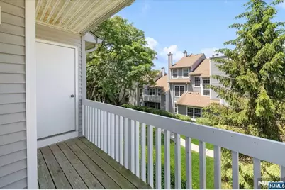 24 Mallard Court 110 #110, Englewood, NJ 07631 - Photo 18