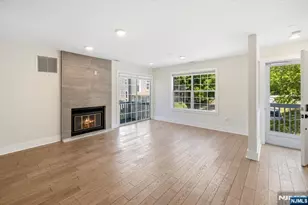 24 Mallard Ct 110, Englewood, NJ 07631 - Photo 2