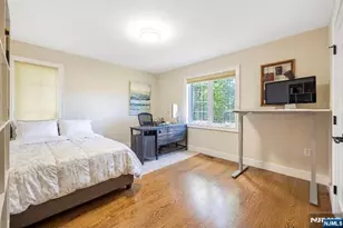 70 Columbus Dr, Tenafly, NJ 07670 - Photo 20