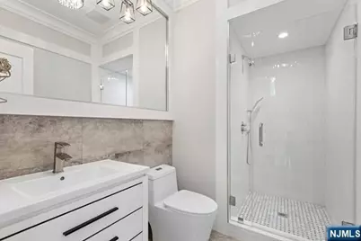 70 Columbus Drive, Tenafly, NJ 07670 - Photo 24