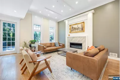 70 Columbus Drive, Tenafly, NJ 07670 - Photo 4